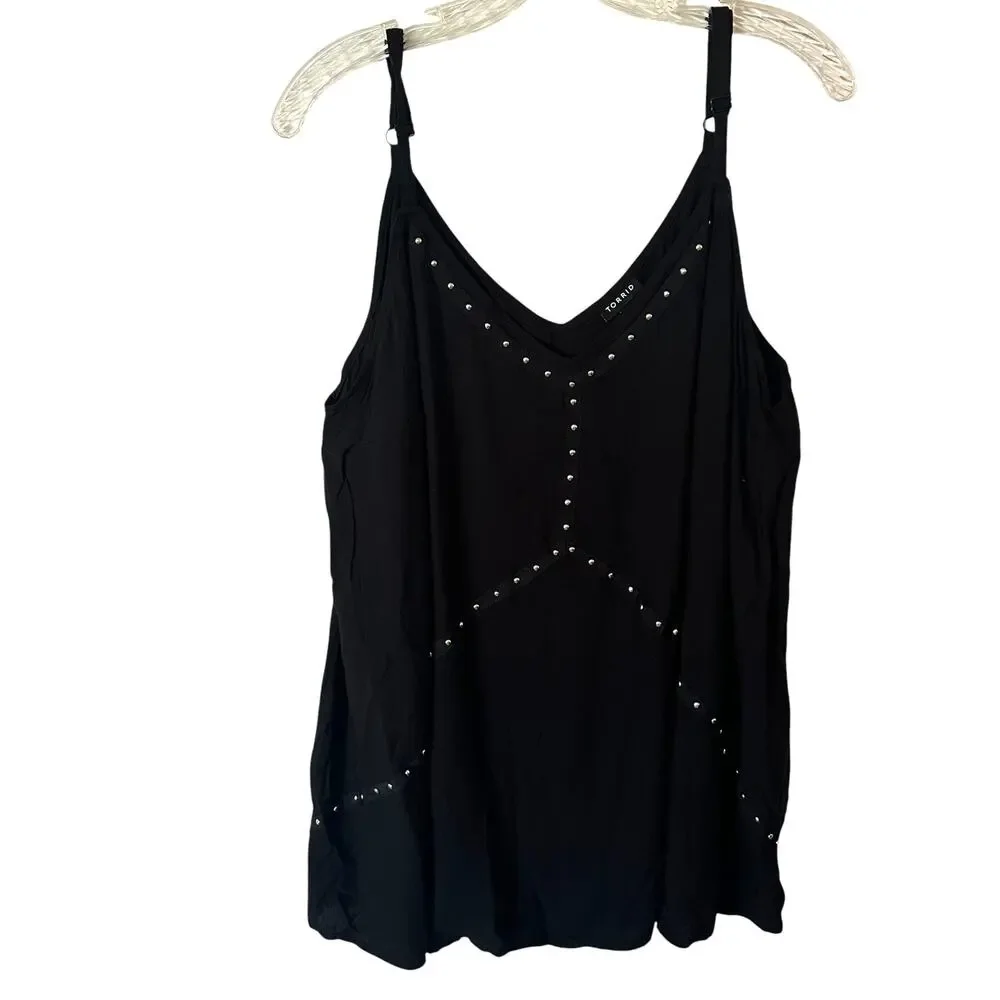 Torrid Studded Cami Womens Size 2X Black V-Neck Tank Edgy Sleeveless Top - Picture 2 of 10